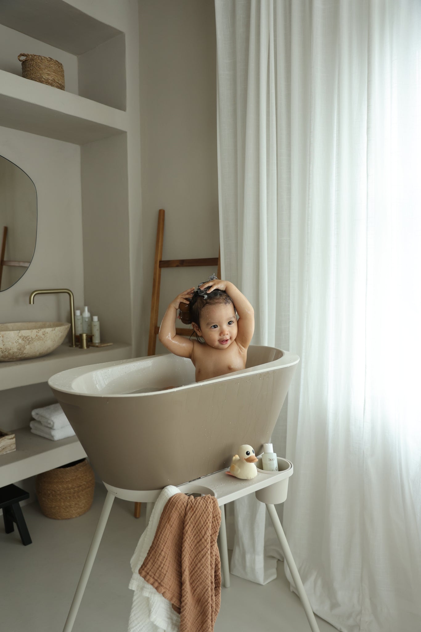 Baby shampoo met natuurlijke ingrediënten vind je bij INAY Baby